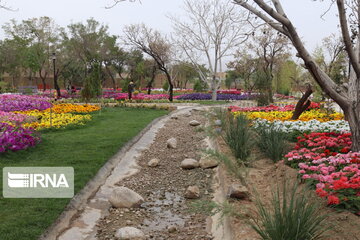 El magnífico jardín de flores de Abade