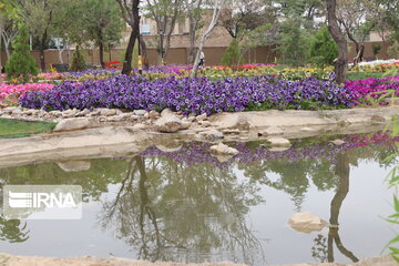 El magnífico jardín de flores de Abade