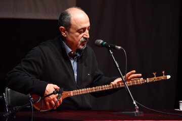 «ردیف»، ادبیات موسیقی ایرانی است