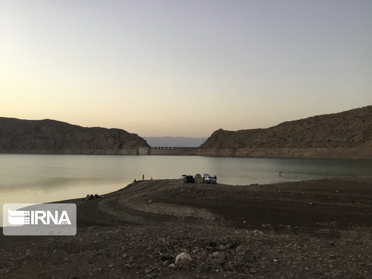 غروب زیبای سد الغدیر ساوه