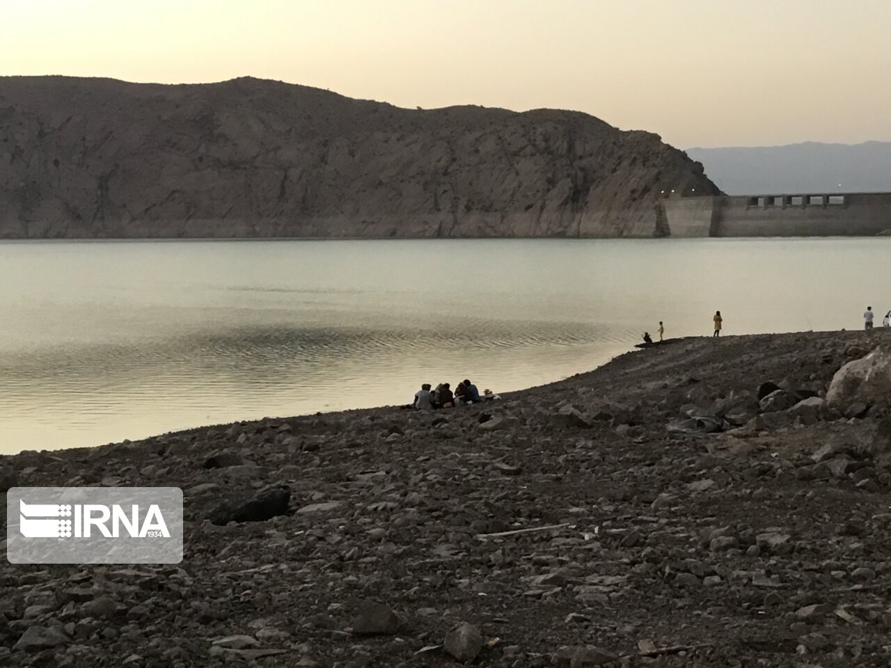 غروب زیبای سد الغدیر ساوه