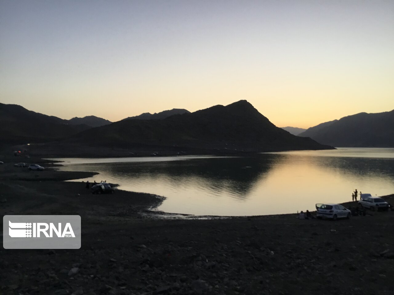 غروب زیبای سد الغدیر ساوه