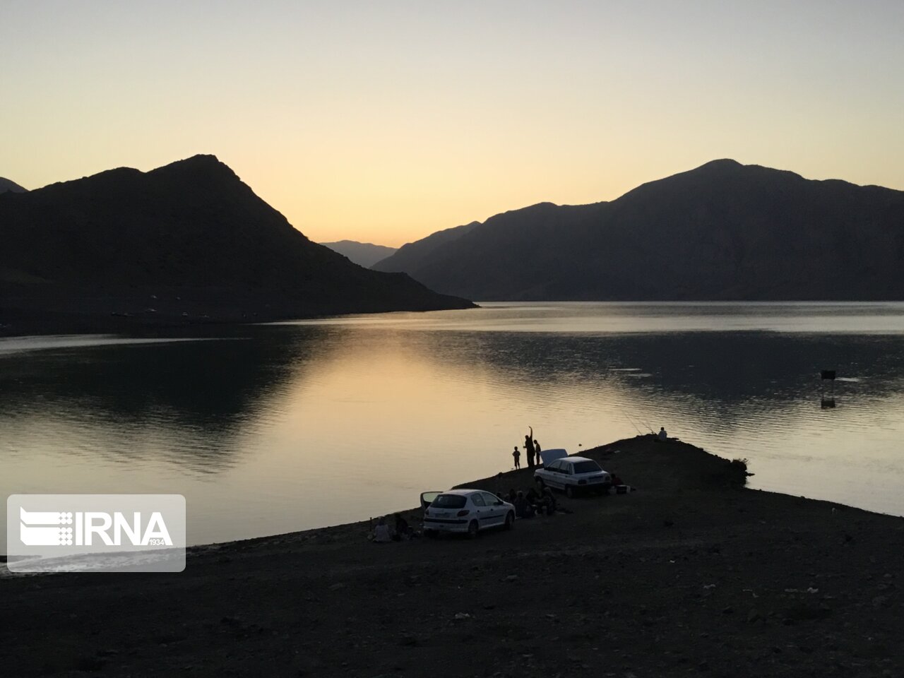 تصویری؛ غروب زیبای سد الغدیر ساوه