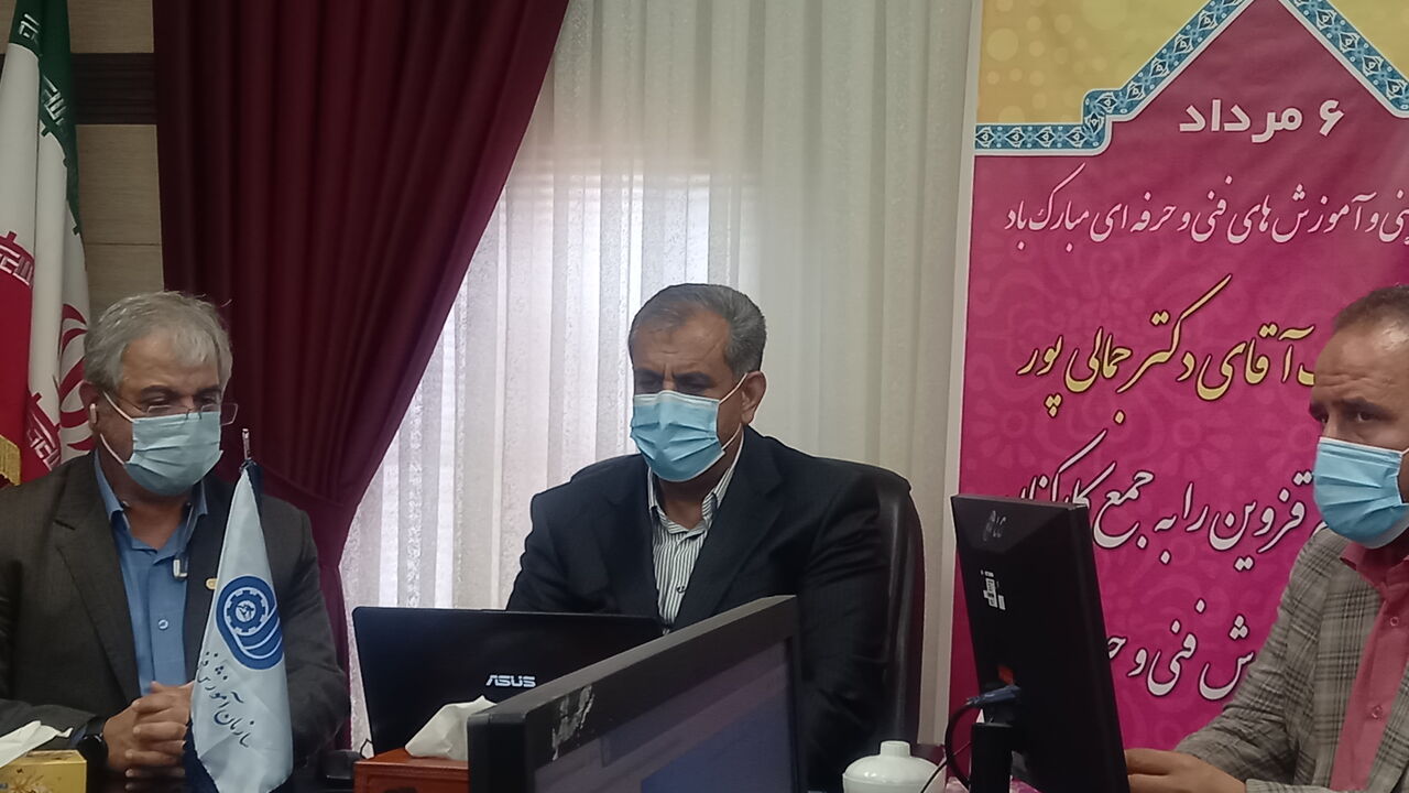 آموزش‌های مهارتی باید به جوار واحدهای صنعتی و تولیدی انتقال یابد