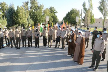 پیاده روی به مناسبت عید غدیر در منازل سازمانی پادگان مهندسی بروجرد