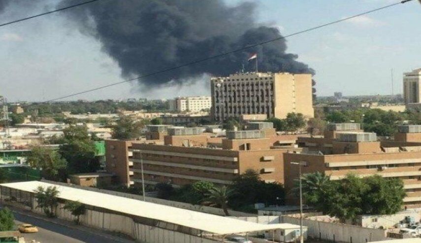 دو موشک به پایگاه آمریکا در بغداد اصابت کرد؛ ناکامی سامانه دفاعی سیرام