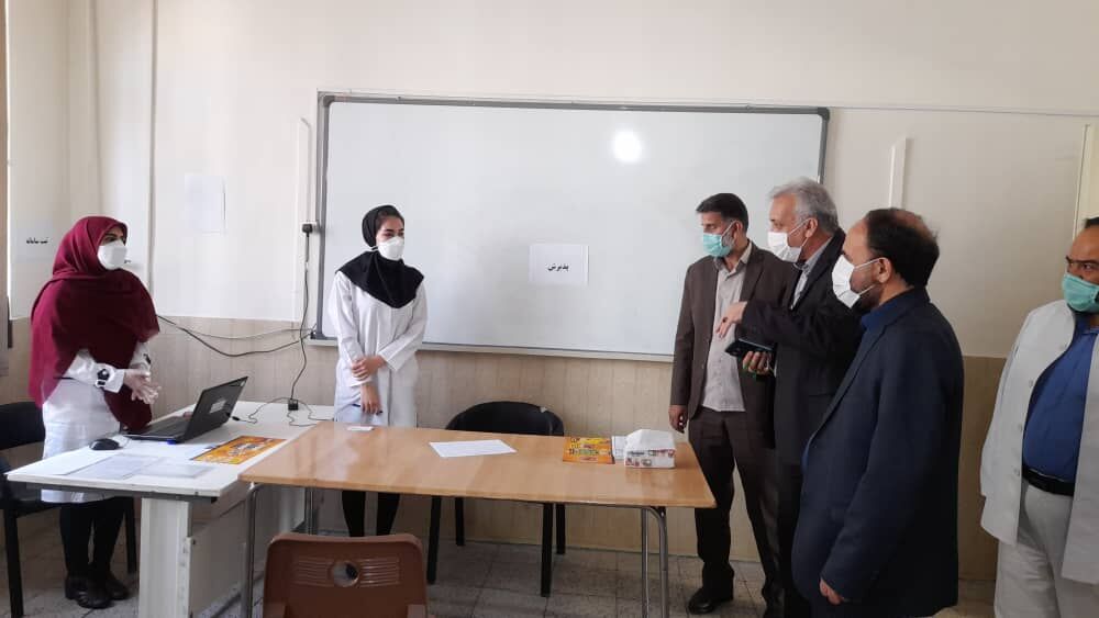 تزریق واکسن کرونا فرهنگیان فردیس آغاز شد