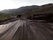 باران تابستانی مسیر قطور - رازی در شمال آذربایجان‌غربی را مسدود کرد