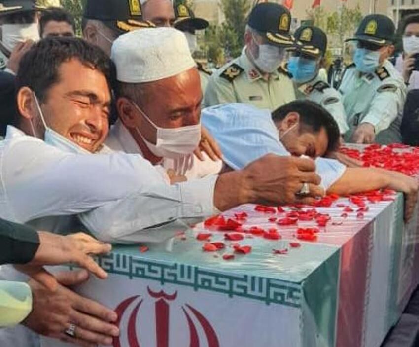پیکر سرباز شهید "مختوم‌نژاد" در ستاد فاتب تهران تشییع شد