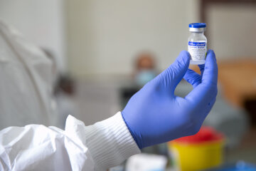 خبرنگاران یزد شخصا مرکز ترزیق واکسن علیه ویروس کرونا را انتخاب کنند