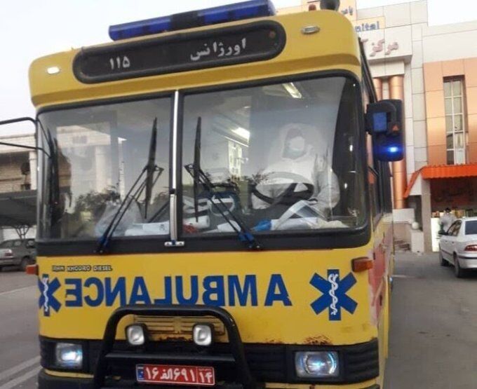 ۱۵ بیمار کرونایی روزانه با اتوبوس آمبولانس در اهواز جا به جا می شوند