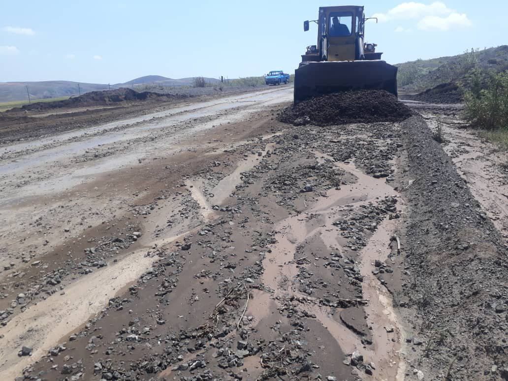 سیل بیش از ‭‭۱۵۰‬‬ میلیارد ریال به جاده‌های زنجان خسارت زد