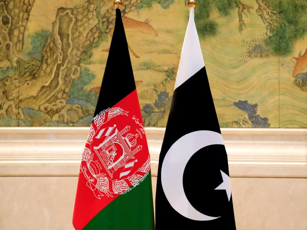 درخواست افغانستان از پاکستان برای نابودی خطوط تامین طالبان