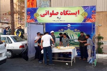 ۶۳۰ ایستگاه صلواتی ویژه غدیر در مشهد برپا شد