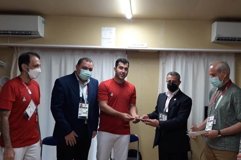 پاداش پای سکوی «گنج‌زاده» و «زارع» پرداخت شد
