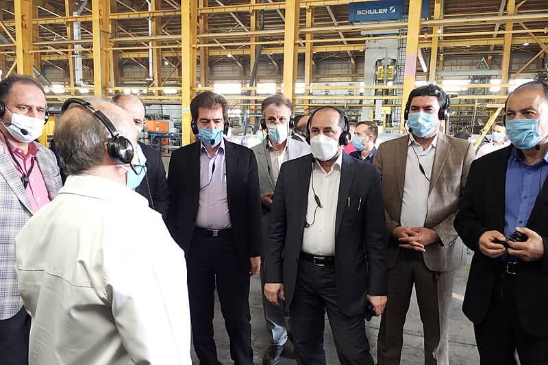 قوانین فعلی بخش صنعت باید برای مقابله با جنگ اقتصادی به روزرسانی شود