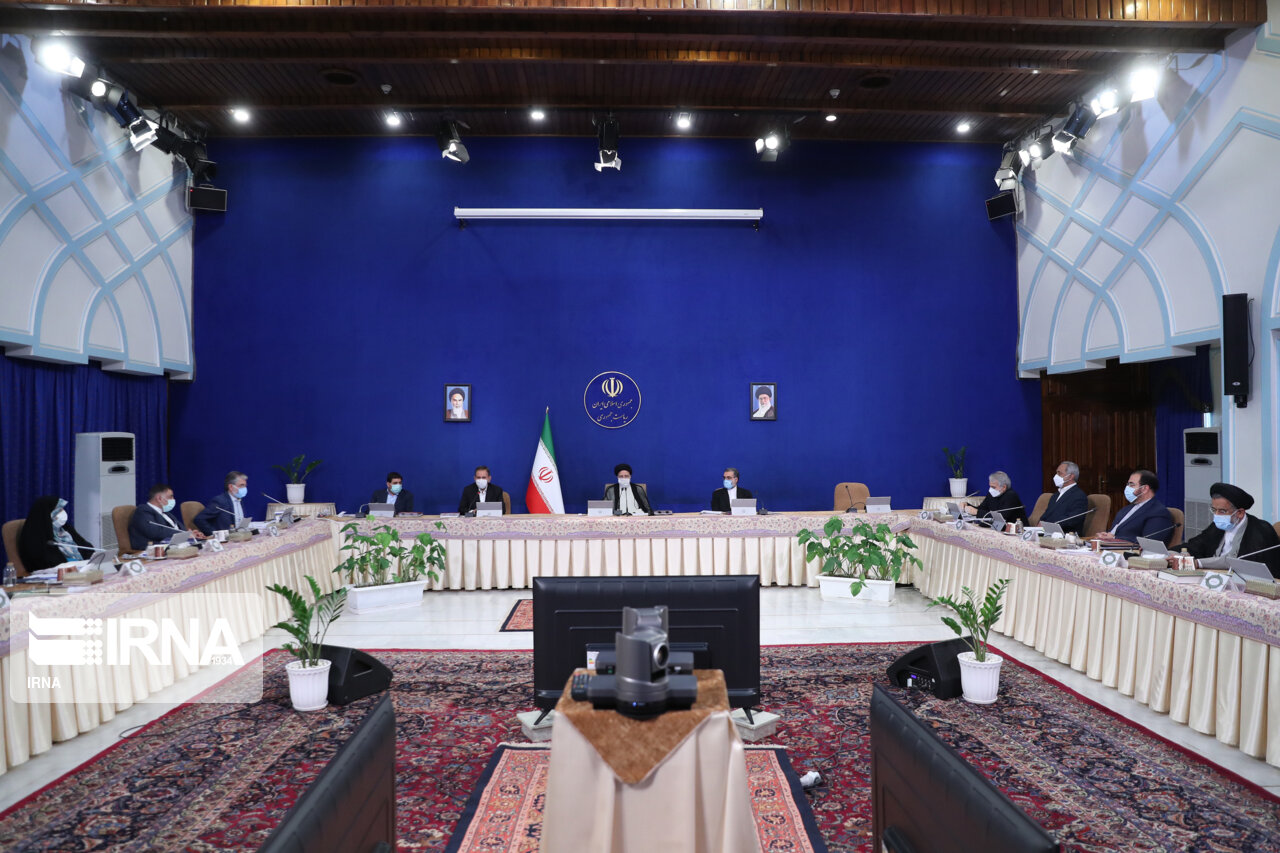 پیش‌نویس آیین‌نامه استخدامی کارکنان شهرداری‌ها روی میز دولت 