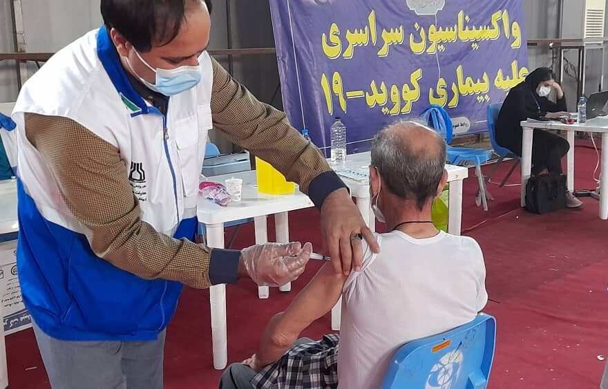 خیر خوزستانی محل هیات‌عزاداری در اهواز رابه مرکز واکسیناسیون تبدیل کرد
