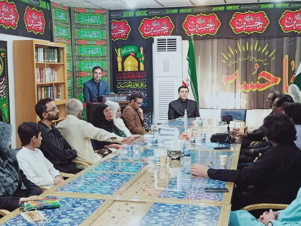 Muharram poetry gathering held in Lahore