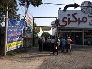 سرگردانی شهروندان نوشهری مقابل مراکز تزریق واکسن کرونا