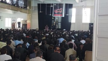 عزاداری شب عاشورای حسینی در پاکستان برگزار شد 