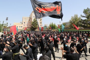 Irán, de luto por la conmemoración de Ashura