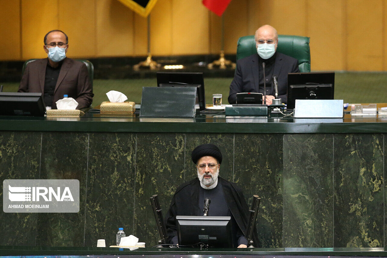 Pres. Raisi: Time to use existing huge capacities to raise a powerful Iran 