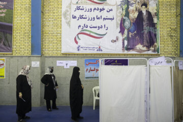 ادامه روند واکسیناسیون در خوزستان