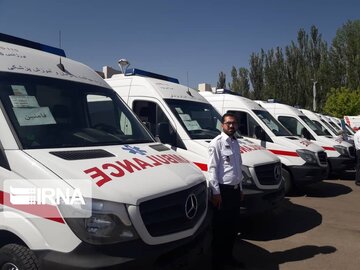 صف آمبولانس‌ها در بیمارستان کاشانی اصفهان، همه روزه است