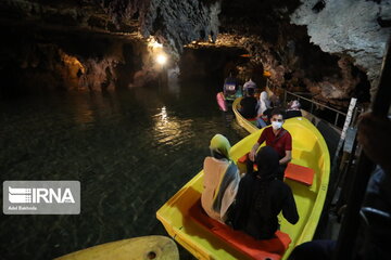 AliSadr, la grotte d’eau la plus longue du monde