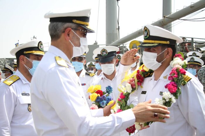 ناوگروه ۷۶ نیروی دریایی ارتش جمهوری اسلامی ایران به میهن بازگشت