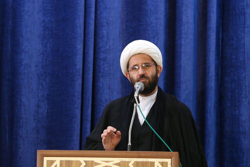 حدود ۹۰۰ نقطه کشور از پایگاه نماز جمعه برخوردار است