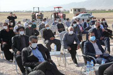 افتتاح شبکه آب رسانی به روستای مومه‌ای اسلام آباد غرب