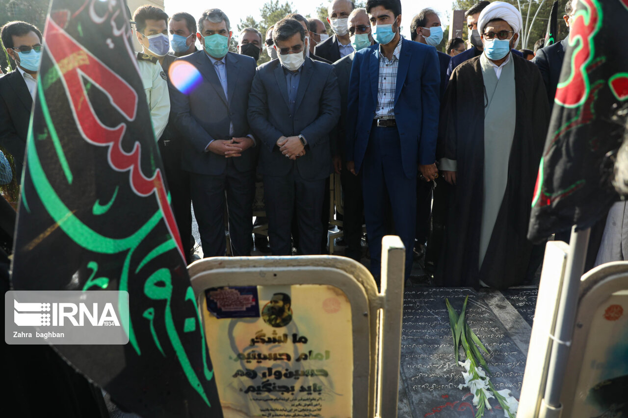 وزیر ارشاد: رویکرد دولت در بخش فرهنگ و هنر دوری از انحصارطلبی است