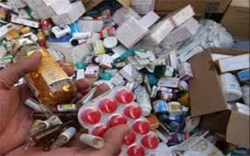 مردم پس از اطمینان از سلامت و اصالت دارو بخرند