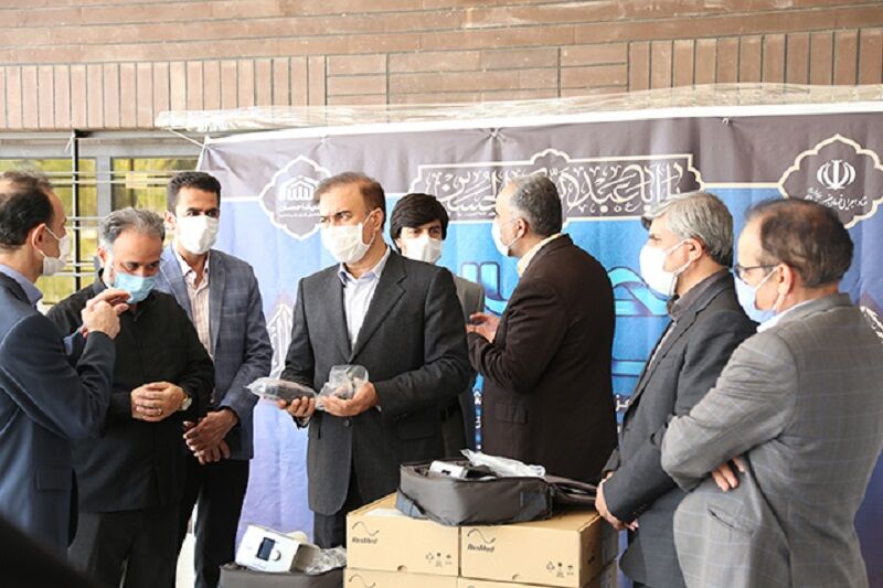 کپسول و دستگاه‌های تنفسی به علوم پزشکی همدان اهدا شد