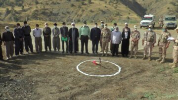 حضور معاون بهداشت و درمان ناجا در منطقه مرزی سردشت آذربایجان غربی