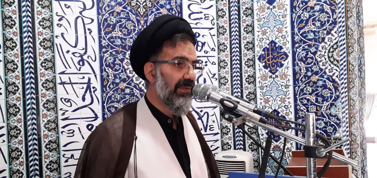 امام جمعه باید فسادستیز، انقلابی و مردمی باشد