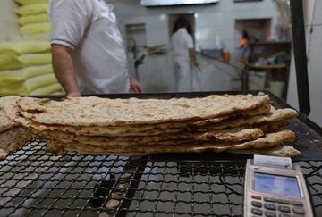 مدیرکل غله کرمان: مجوز افزایش قیمت برای نانوایی‌ها صادر نشده است