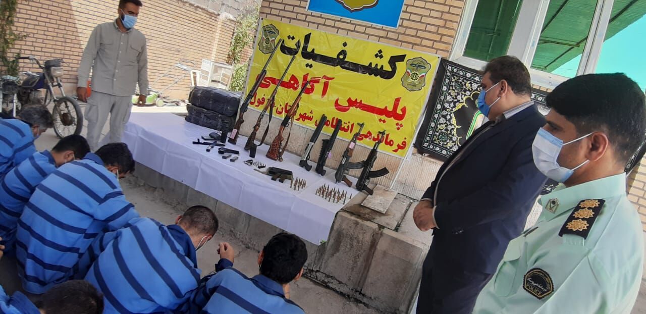 ۱۲ سارق مسلح در دزفول دستگیر شدند