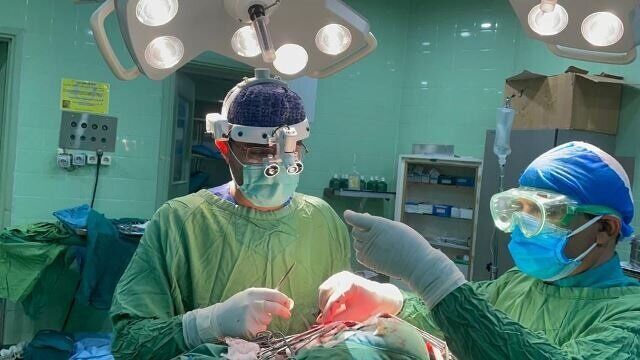 جراحی دیسک بین مهره ای برای اولین بار در کهگیلویه وبویراحمد