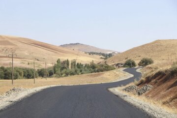 ۲۵۰ کیلومتر راه روستایی جدید در کردستان آسفالت می شود