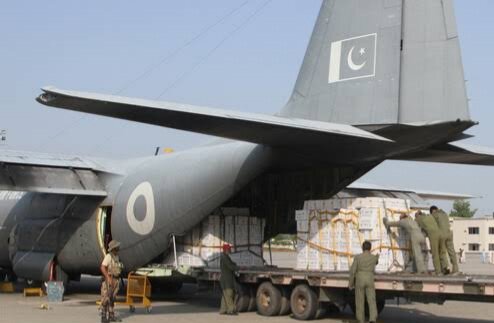 اسلام‌آباد از ارسال کمک‌های بشردوستانه به افغانستان گفت