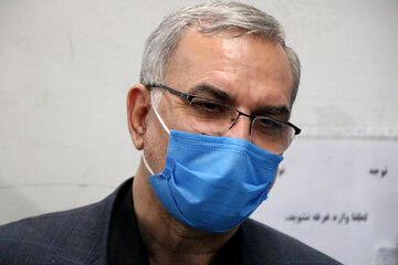 وزیر بهداشت: دانشگاه های علوم پزشکی از اواسط مهرماه بازگشایی می شوند