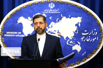 Iran blasts Zionist regime FM's extortion