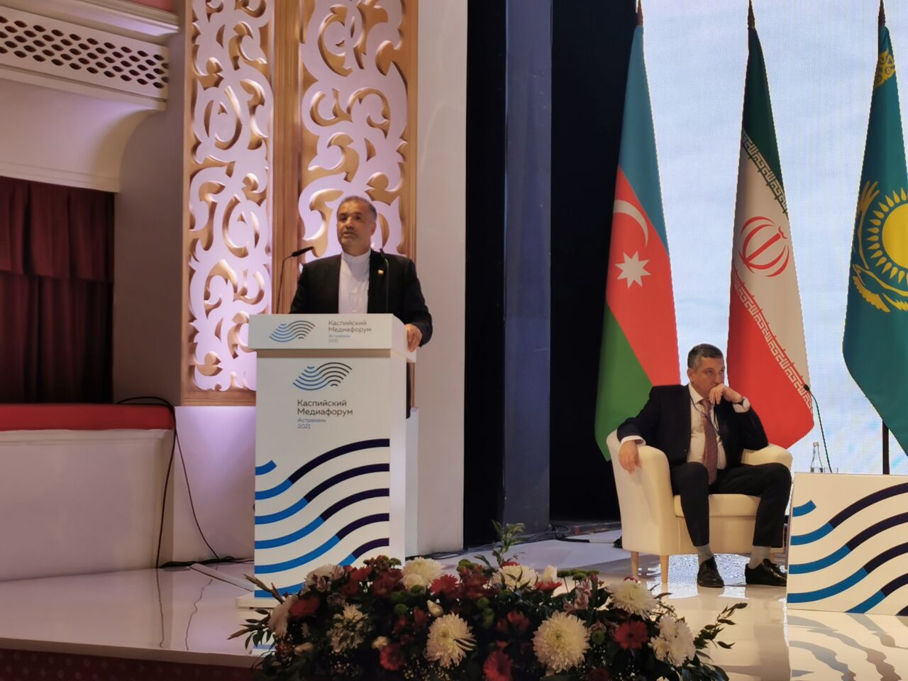 سفیر ایران بر نقش رسانه ها در دوستی کشورهای حوزه خزر تاکید کرد