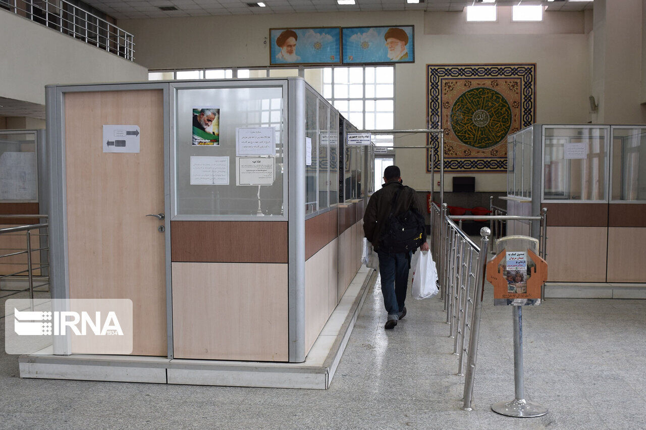 No passenger can come and go via Mehran border in west Iran