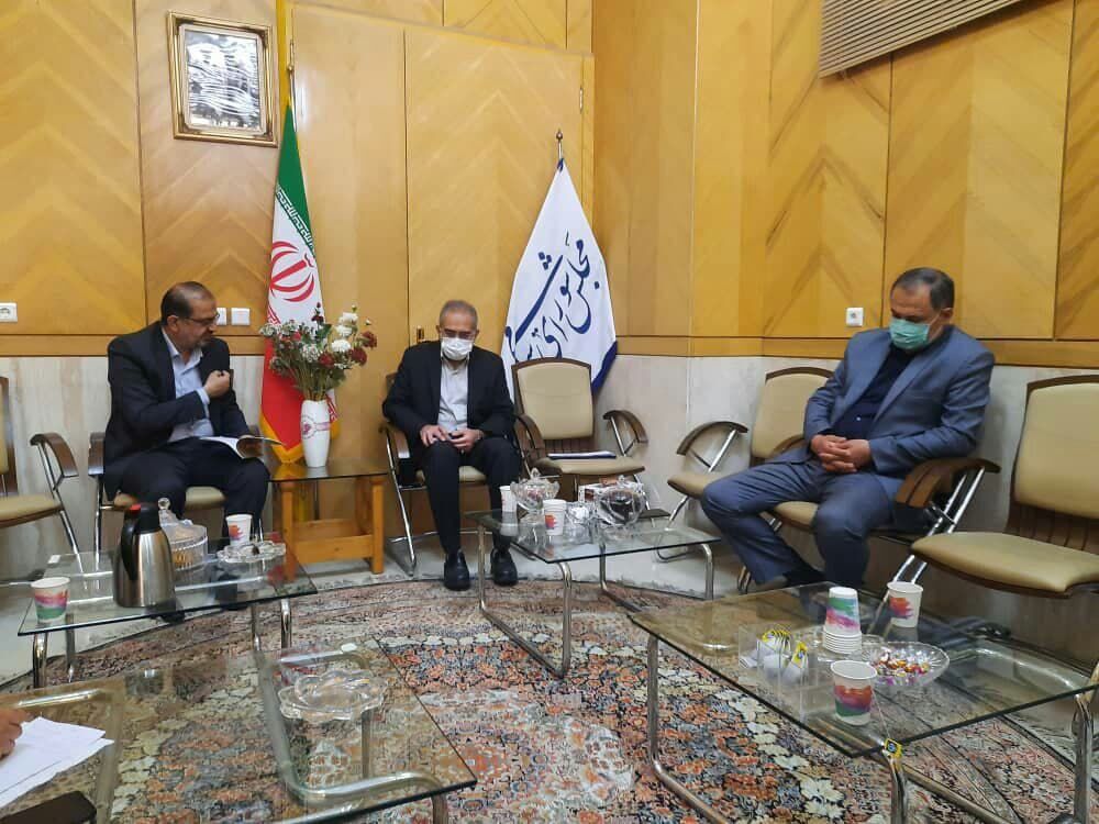 حسینی: معاونت پارلمانی ریاست‌جمهوری پاسخگوی نمایندگان است 
