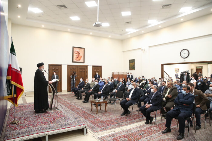 دیدار ایرانیان مقیم تاجیکستان با رئیس جمهور