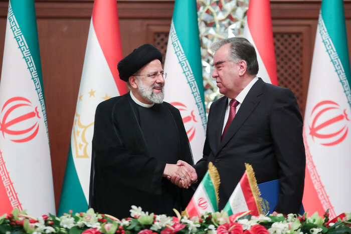 امضای اسناد همکاری در بخش های مختلف میان ایران و تاجیکستان